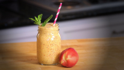 A Vegan Peaches and Cream Smoothie Will Quench Your Ice Cream Cravings