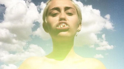 60 Seconds of Miley Cyruss Instagram That Will Leave You Feeling High AF