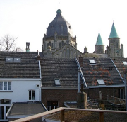 Maastricht Minutiae